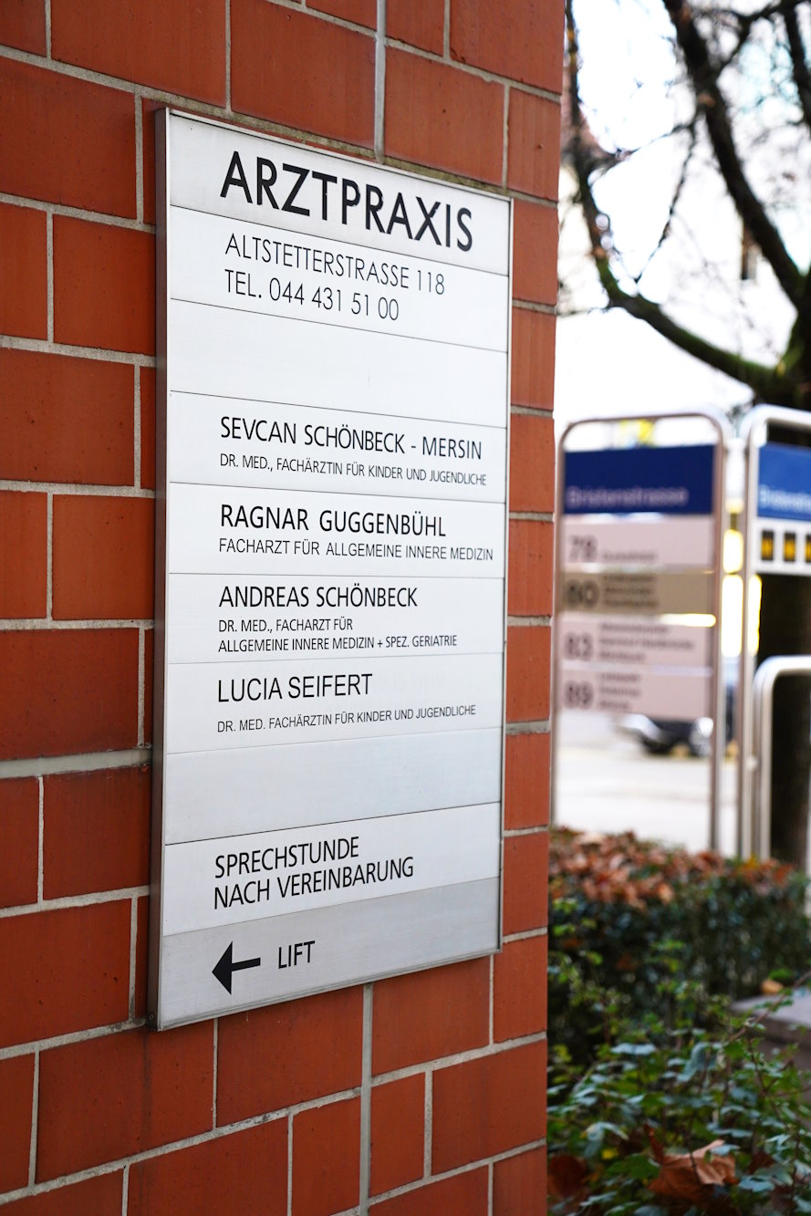 Arztpraxis Altstetterstrasse